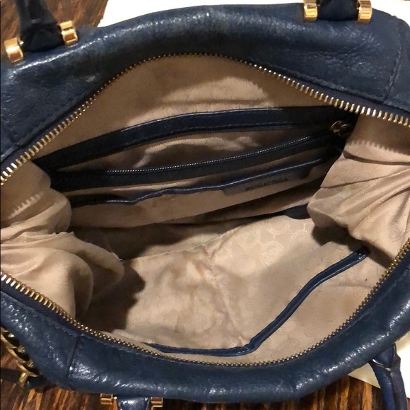 Navy Michael Kors purse - Picture 3 of 5